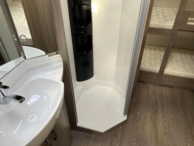 Hobby Prestige 720 KWFU