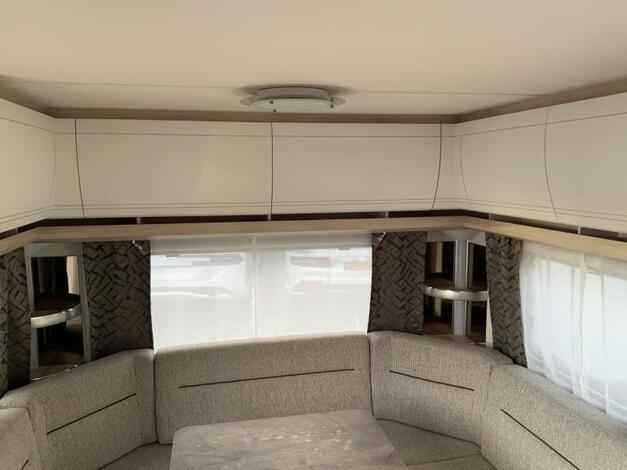 Hobby De Luxe 495 UL 2e paasdag open