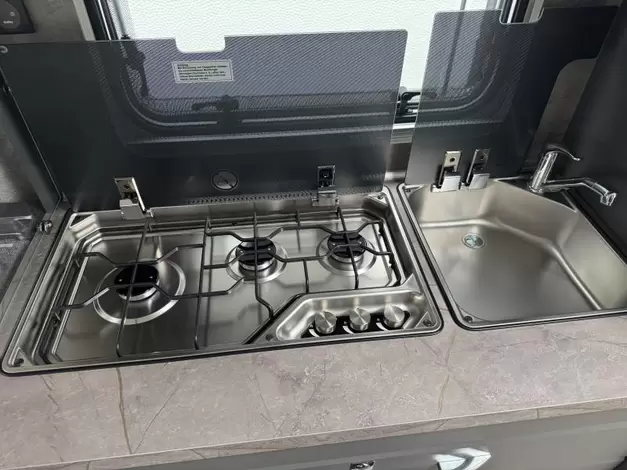 Hobby De Luxe 540 UL