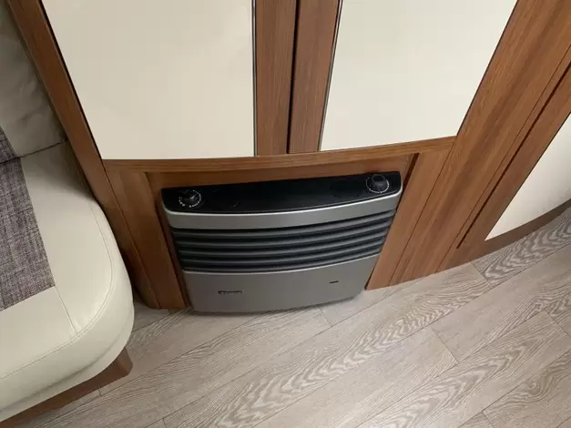 Hobby Excellent 455 UF