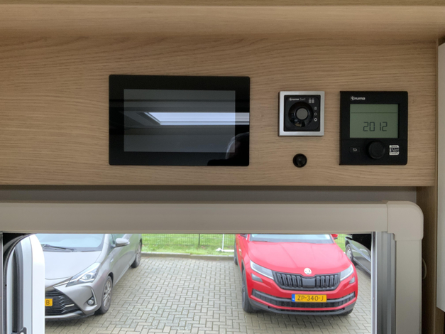 Hymer B-MCT 600 White-Line (1038931)