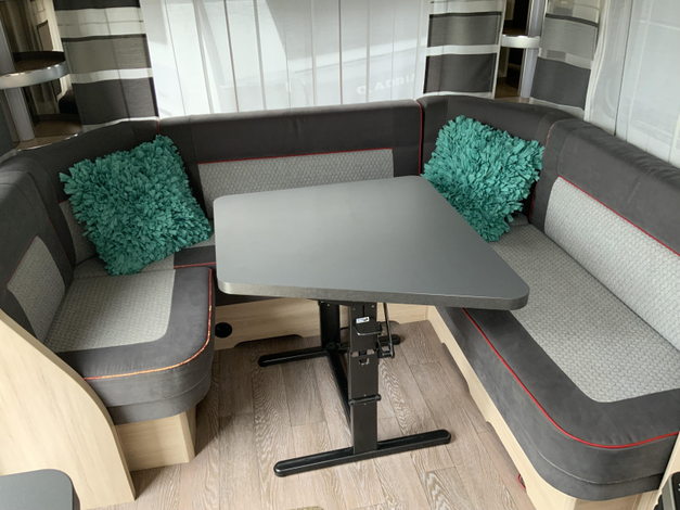 Hobby De Luxe Edition 495 UL (1062225)
