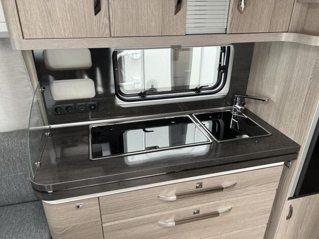 Hobby Prestige 720 UKFE