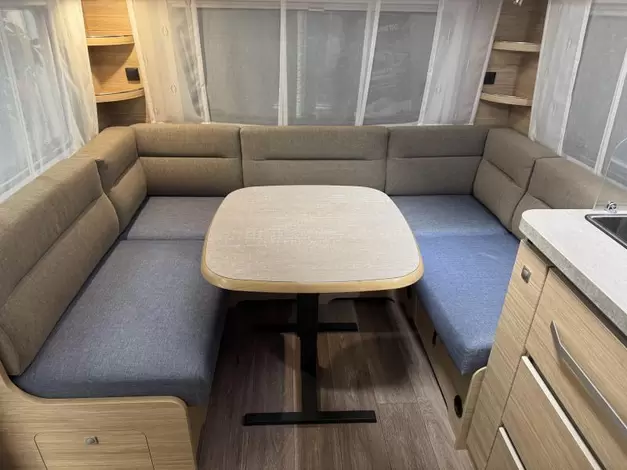 Fendt Bianco Selection 515 SG