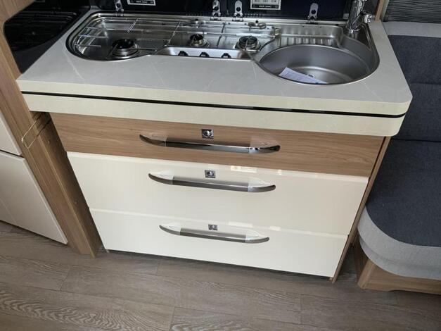 Hobby Excellent 540 WFU