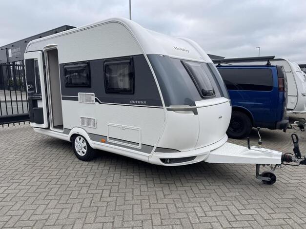 Hobby On Tour 390 SF Hemelvaartsdag open