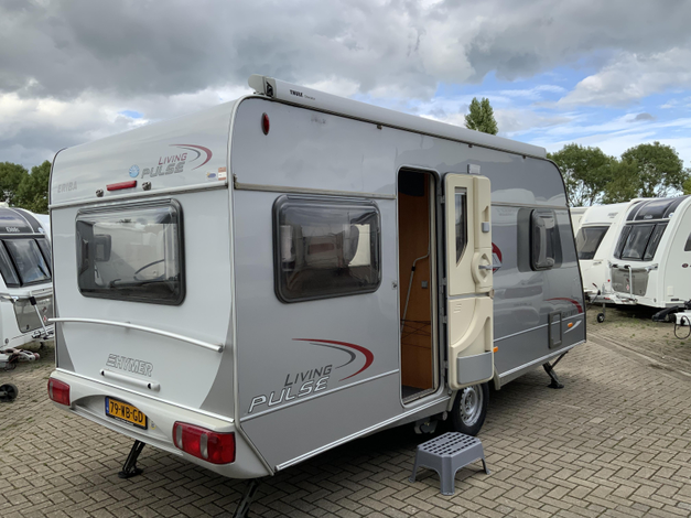 Eriba Living Pulse 465 Met lichte hagelschade. (1059177)