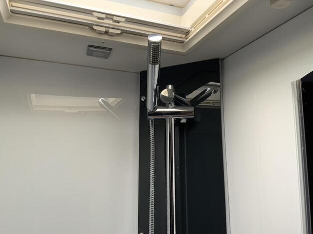 Challenger Mageo 398 EB airco schotel en luifel!