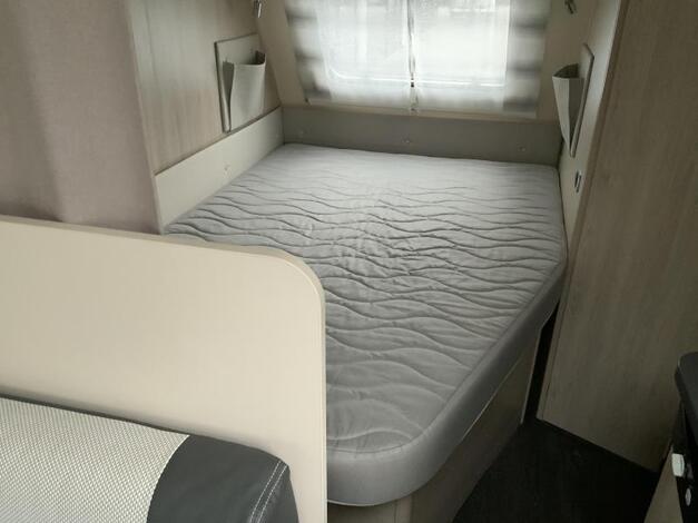 Caravelair Antares 420