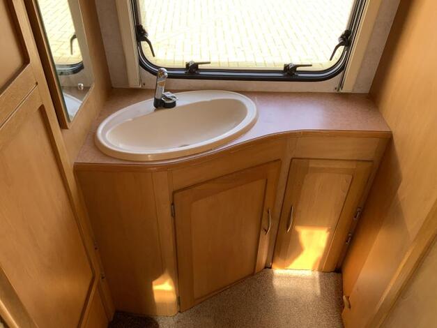 Elddis Force 4502