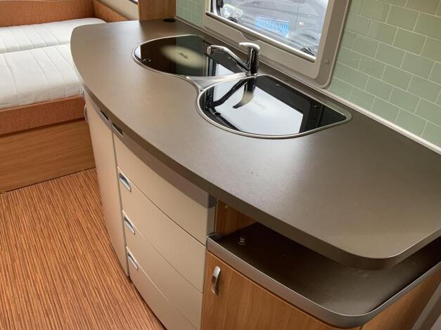 Hobby De Luxe 440 SF