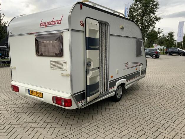 Beyerland Sport 390 FB