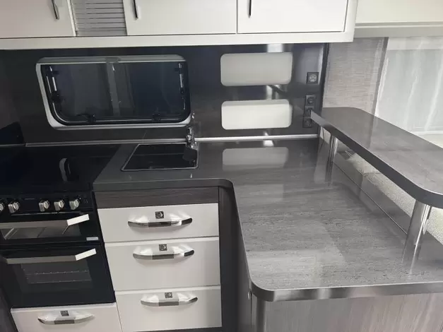 Hobby Prestige 720 WQC