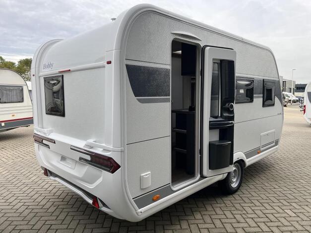 Hobby De Luxe 440 SF