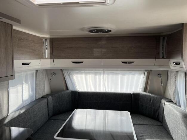 Hobby Prestige 720 KWFU