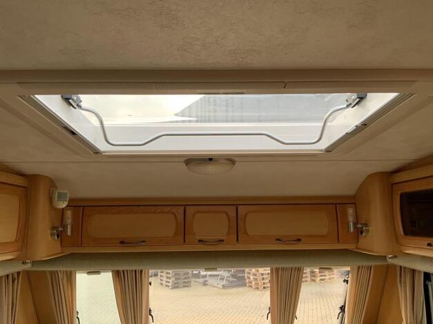 Elddis Odyssey 470