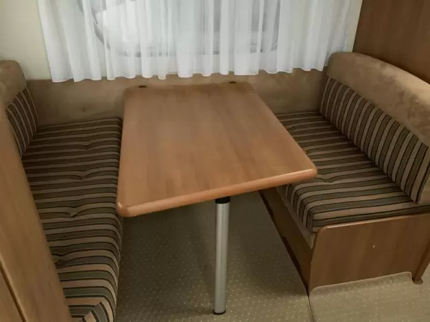 Hobby Excellent 440 SF