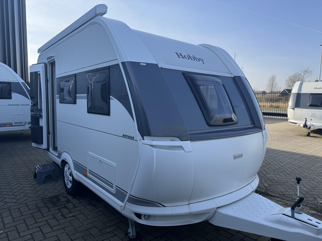 Hobby On Tour 390 SF Zondag 22 maart open (1022910)