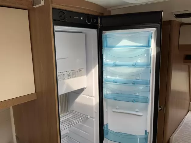 Hobby De Luxe 460 UFE