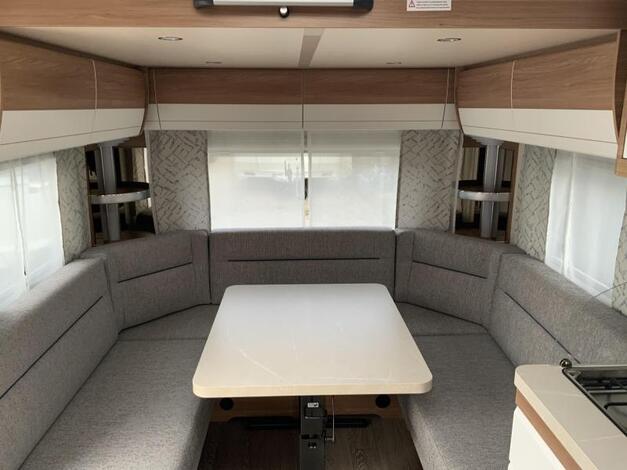 Hobby De Luxe 515 UHL