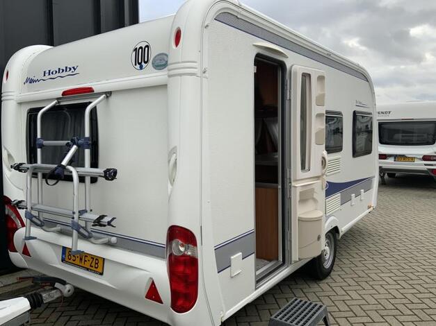 Hobby De Luxe 440 SF Hemelvaartsdag open