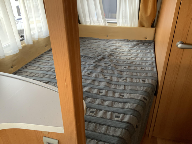 Knaus Azur 450 FU (1059653)