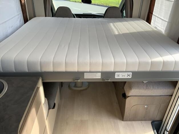 Challenger Graphite 380