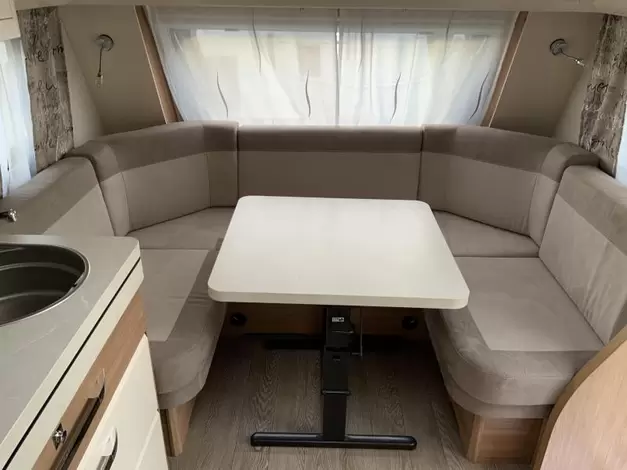 Hobby Excellent 540 WLU 9