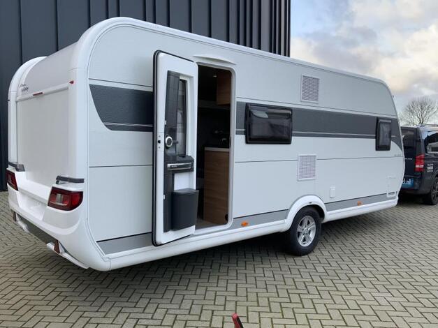 Hobby De Luxe 560 KMFE