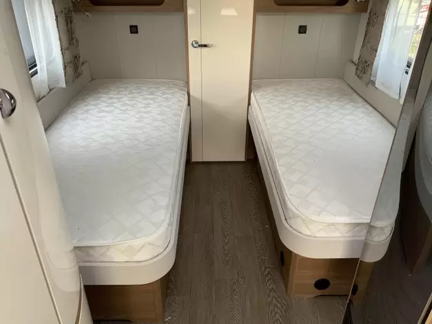 Hobby Excellent 540 WLU 9