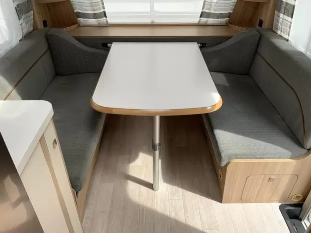 Fendt Bianco Activ 515 SGE