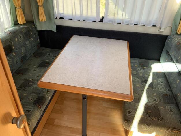 Hobby Excellent 400 SF