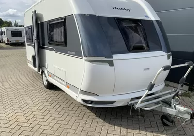 Hobby De Luxe 460 UFE