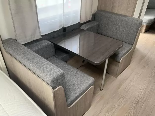 Hobby Prestige 720 UKFE (1022005)