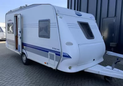 Hobby De Luxe 460 UFE Zondag 8 februari open