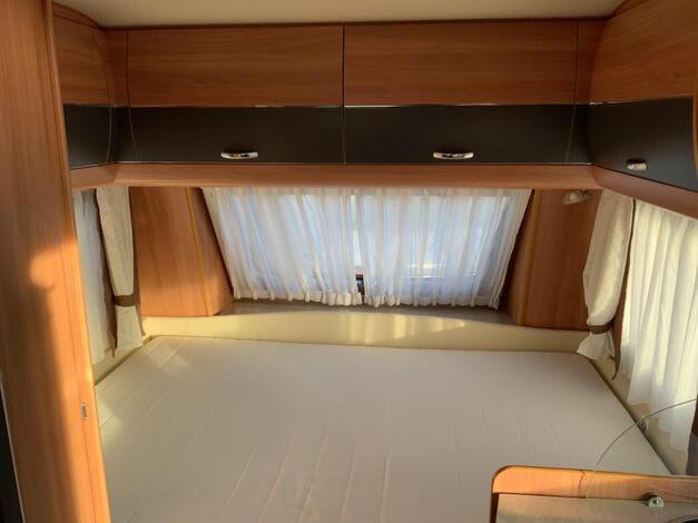 Hobby De Luxe 400 SF