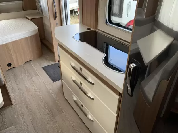Hobby De Luxe 545 KMF Huisshow 16 t/m26 oktober