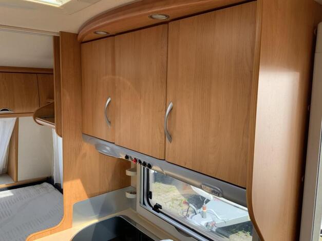 Hobby De Luxe 400 SF