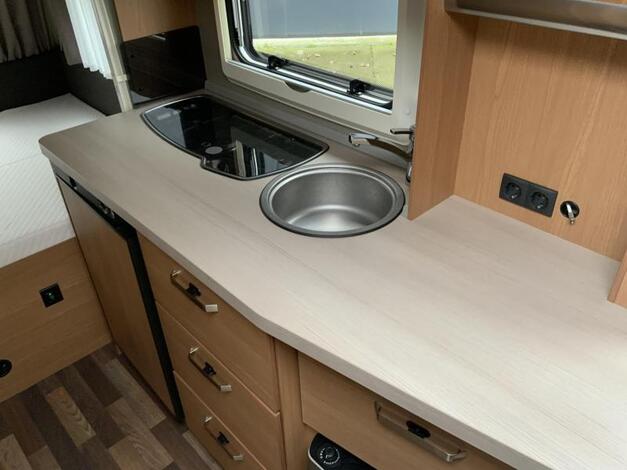 Knaus Sport 420 QD 2e paasdag open