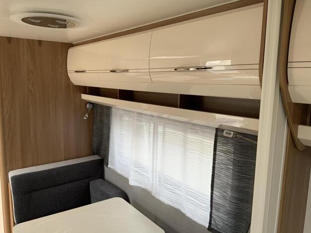 Hobby Excellent 460 SL