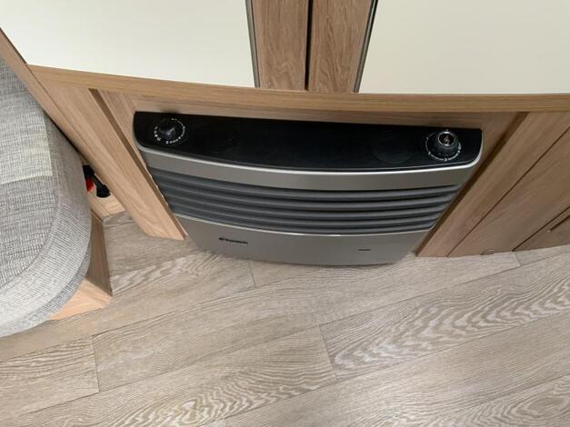 Hobby De Luxe 495 UL