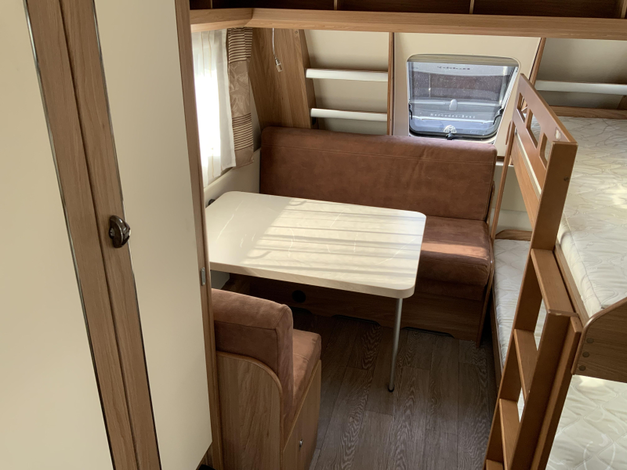 Hobby De Luxe 515 UHK 9 Zondag 22 maart open (1037378)