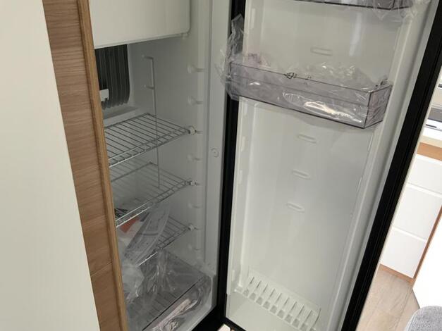 Hobby De Luxe 460 SFF