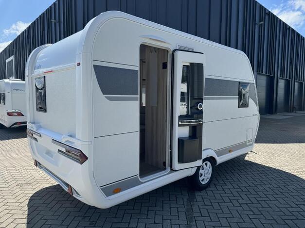 Hobby De Luxe 400 SFE Hemelvaartsdag open