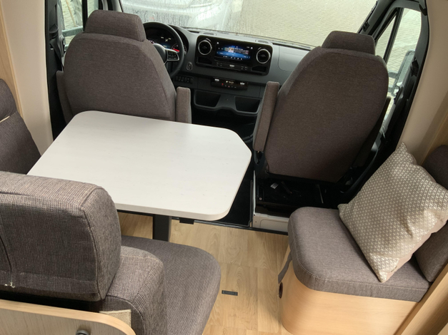 Hymer B-MCT 600 White-Line (1038931)