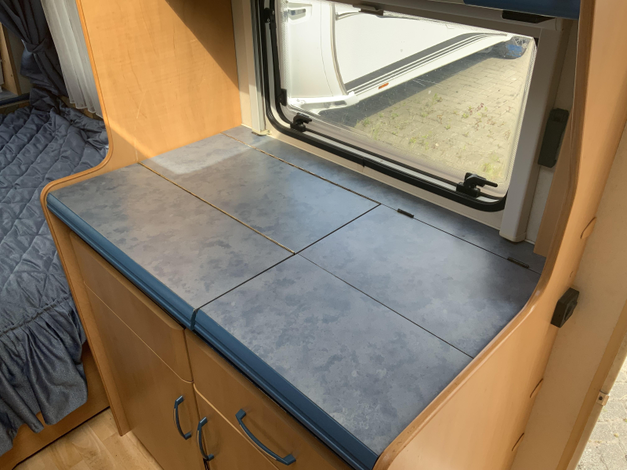 Hobby De Luxe 400 SF (1055155)