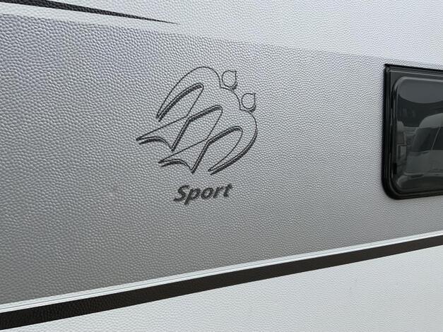 Knaus Sport 450 FU