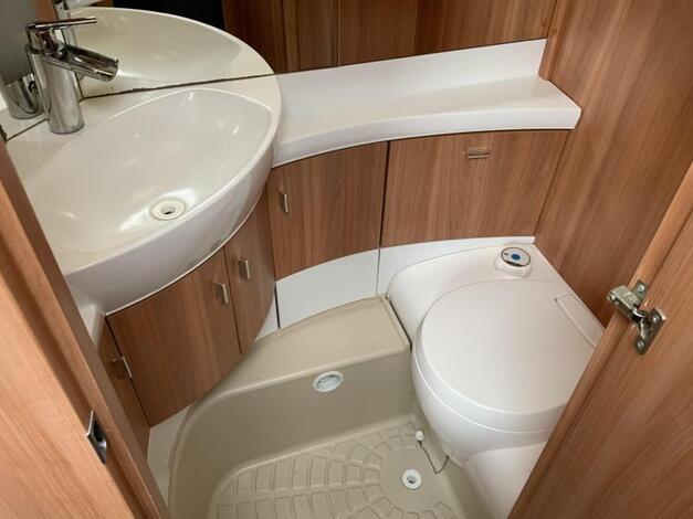 Hobby De Luxe 440 SF