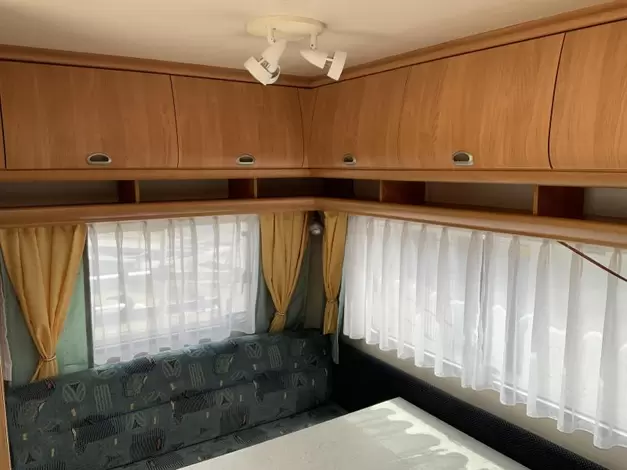 Hobby Excellent 400 SF