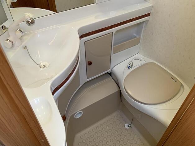 Hobby De Luxe 440 SF